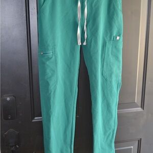 Women’s Hunter Green Scrub Pants